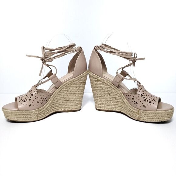 NINE WEST Fedup Laser Cut Ankle Wrap Sandals 8 - Picture 4 of 8